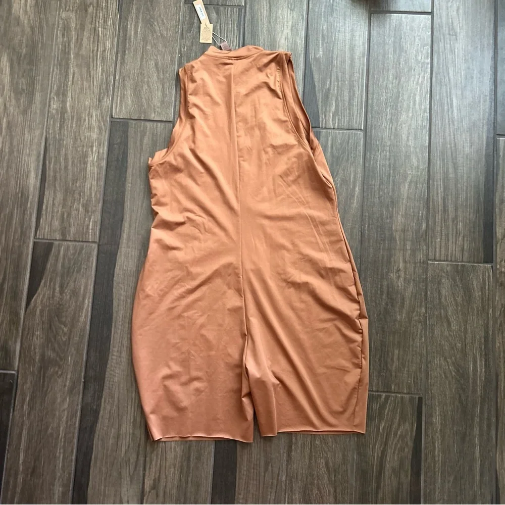NWT SKIMS Swim Mock Neck Cycle Suit in Almond Sz 3X